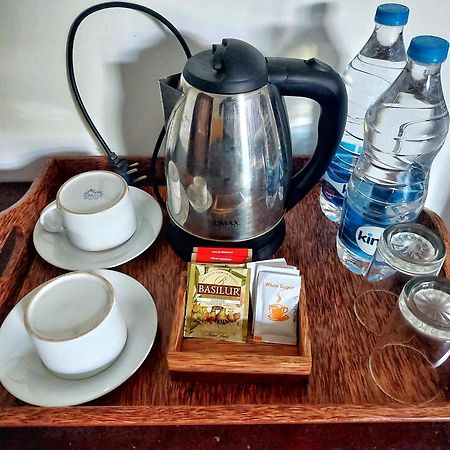 היקדואה Sweden Inn Guesthouse מראה חיצוני תמונה